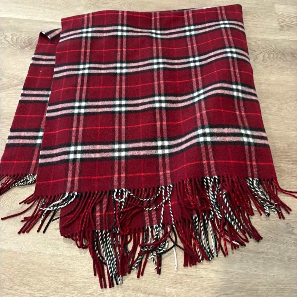 Burberry red Charlotte Check Wool-Cashmere Cape - Picture 8 of 12